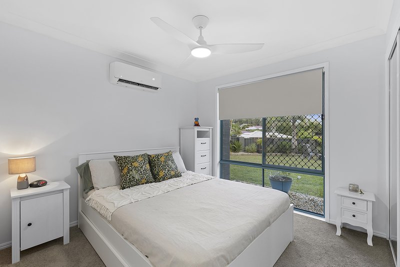 Photo - 12 Forestglen Cres , Bahrs Scrub QLD 4207 - Image 9