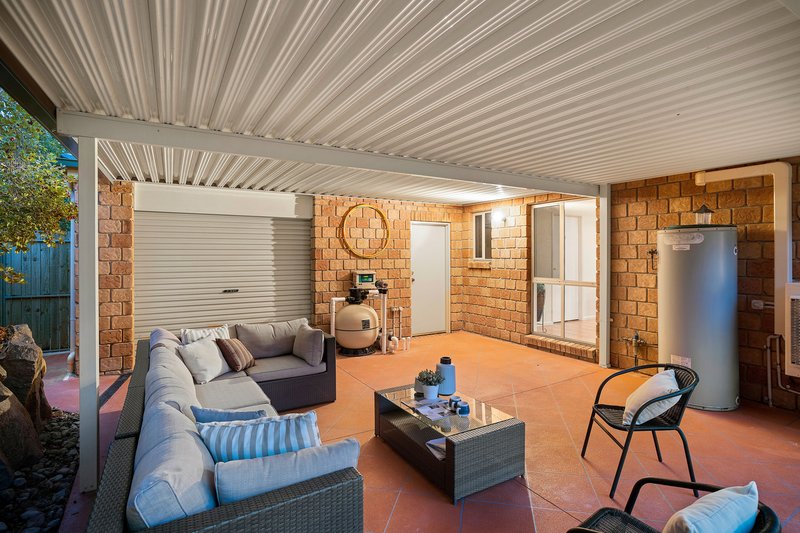 Photo - 12 Fortrose Place, Ferny Grove QLD 4055 - Image 9