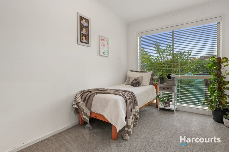 Photo - 12 Fortuna Avenue, Croydon VIC 3136 - Image 15