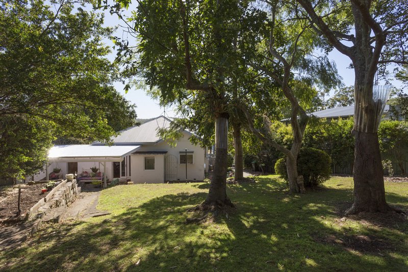 Photo - 12 Foster Street, Helensburgh NSW 2508 - Image 10