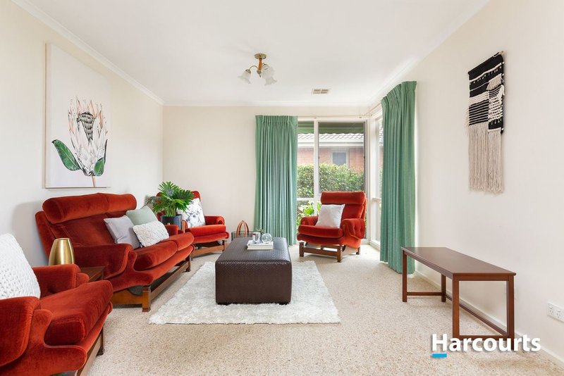 Photo - 12 Foulds Court, Berwick VIC 3806 - Image 8