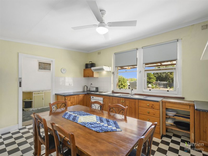 Photo - 12 Fourth Street, Curramulka SA 5580 - Image 3