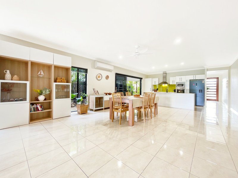 Photo - 12 Foxtail Crescent, Banksia Beach QLD 4507 - Image 8