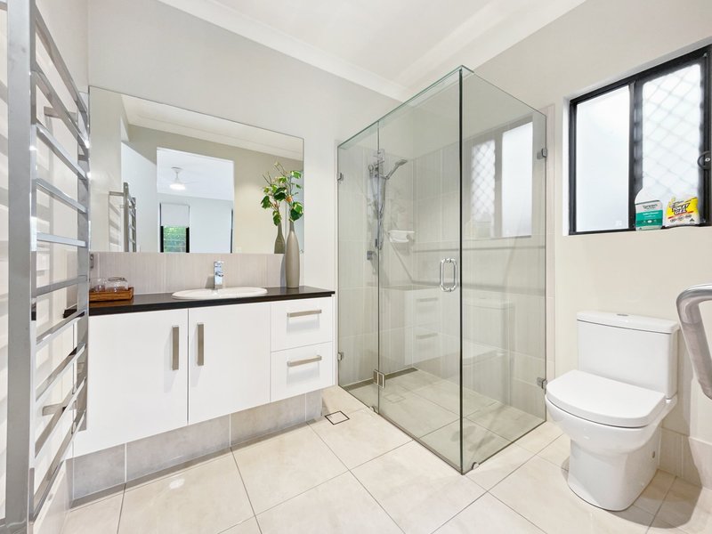 Photo - 12 Foxtail Crescent, Banksia Beach QLD 4507 - Image 11
