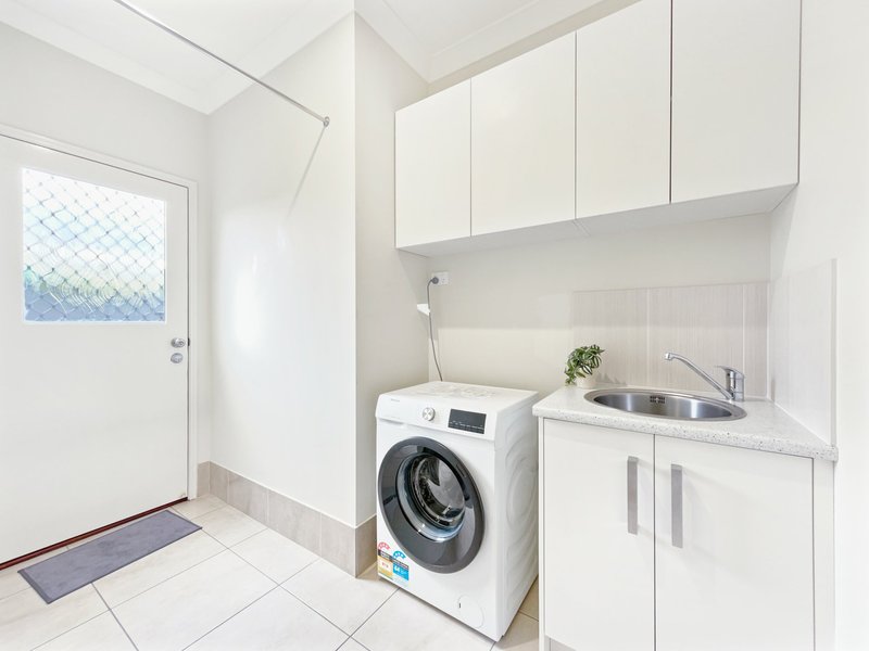 Photo - 12 Foxtail Crescent, Banksia Beach QLD 4507 - Image 20