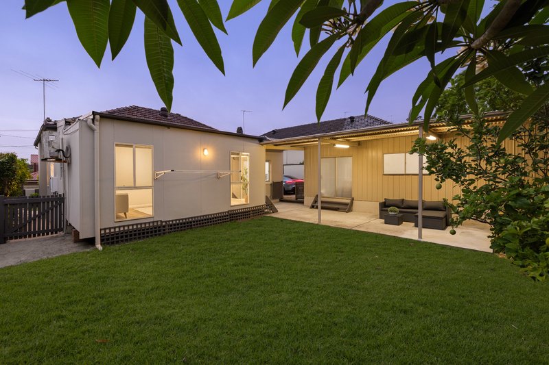 Photo - 12 Frances Avenue, Strathfield South NSW 2136 - Image 12