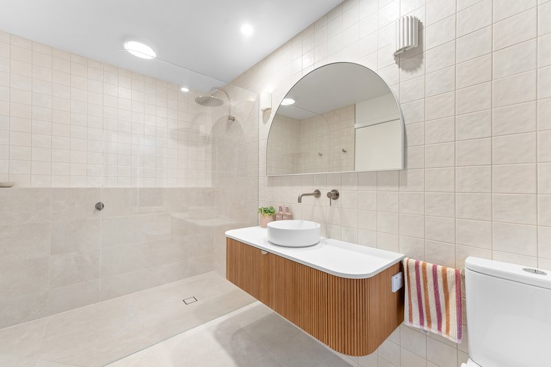 Photo - 12 Frudal Crescent, Knoxfield VIC 3180 - Image 8