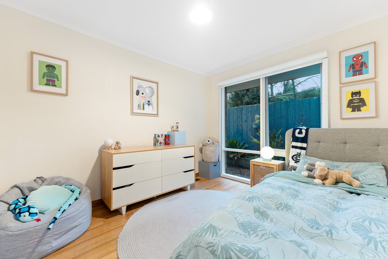 Photo - 12 Frudal Crescent, Knoxfield VIC 3180 - Image 9