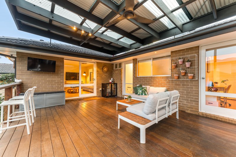 Photo - 12 Frudal Crescent, Knoxfield VIC 3180 - Image 13