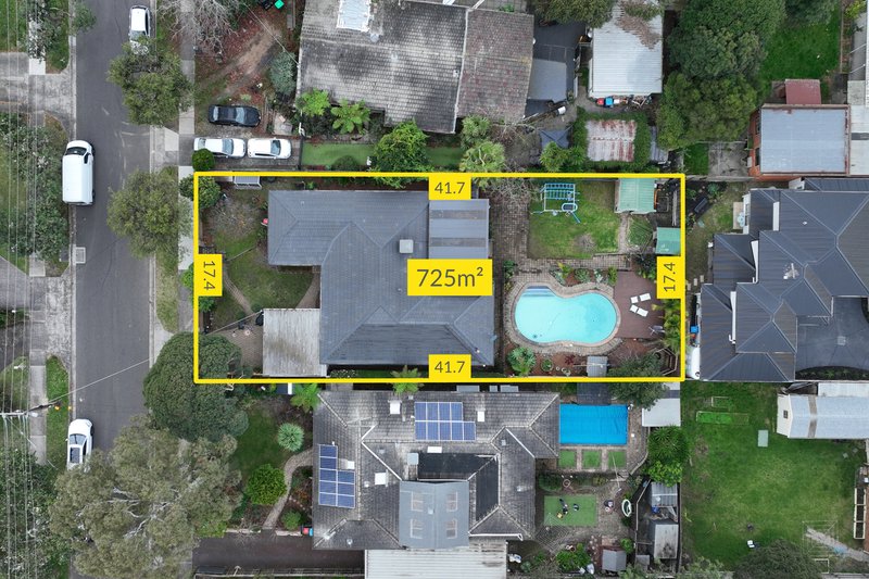 Photo - 12 Frudal Crescent, Knoxfield VIC 3180 - Image 15