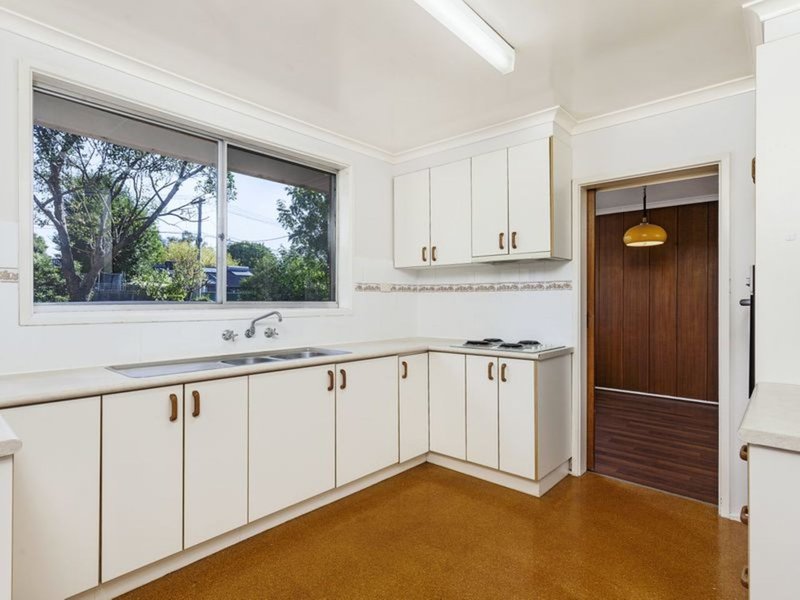 Photo - 12 Fullagar Crescent, Higgins ACT 2615 - Image 4