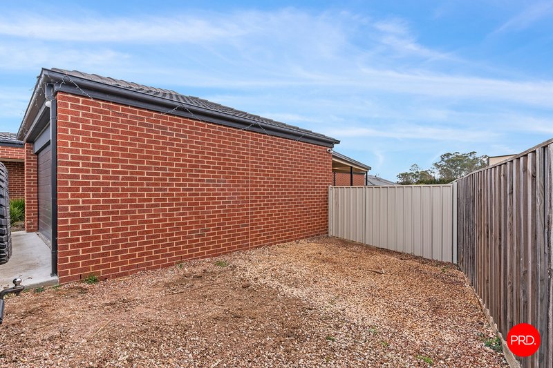 Photo - 12 Furness Street, Kangaroo Flat VIC 3555 - Image 3