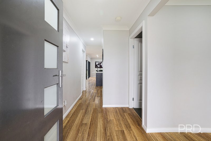 Photo - 12 Galah Drive, Tamworth NSW 2340 - Image 3