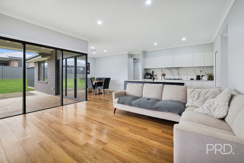 Photo - 12 Galah Drive, Tamworth NSW 2340 - Image 13