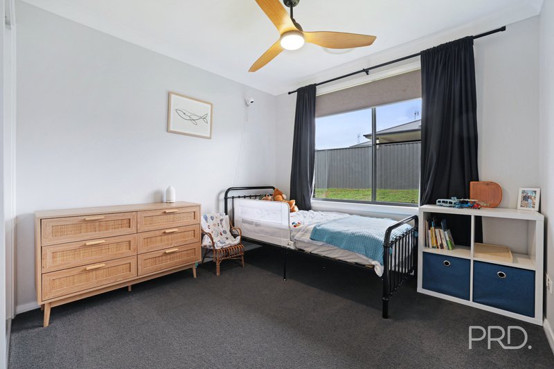Photo - 12 Galah Drive, Tamworth NSW 2340 - Image 18