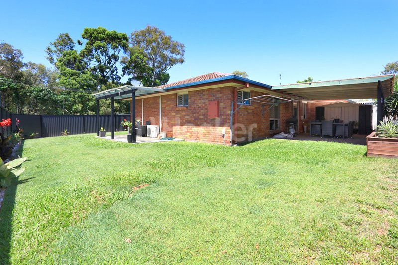 Photo - 1/2 Galaxy Court, Labrador QLD 4215 - Image 15