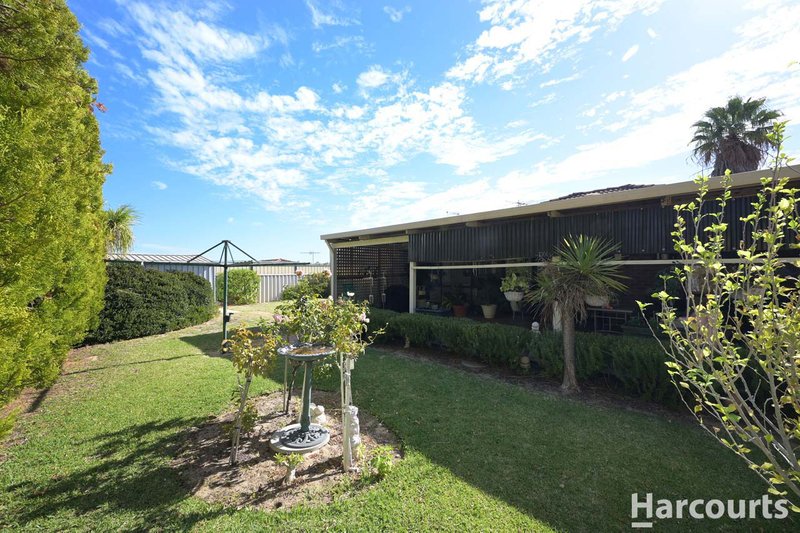 Photo - 12 Gallop Close, Heathridge WA 6027 - Image 2