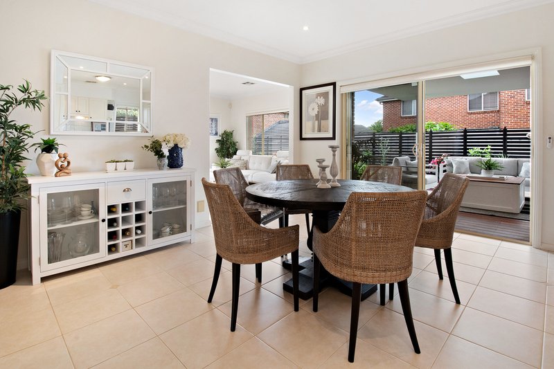 Photo - 12 Galvin Avenue, Kellyville NSW 2155 - Image 3