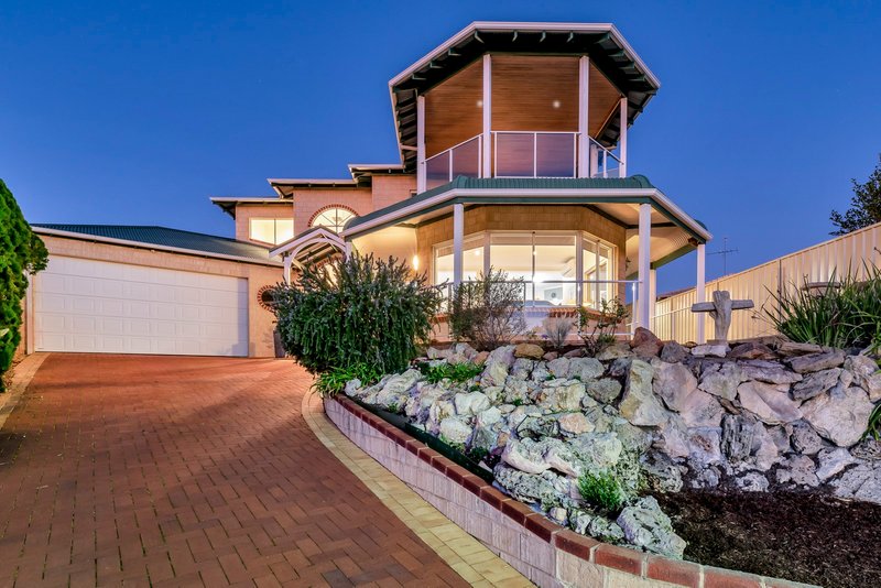 12 Gannet Rise, Halls Head WA 6210