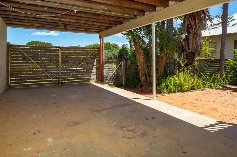 Photo - 12 Garagarang Street, Malua Bay NSW 2536 - Image 13