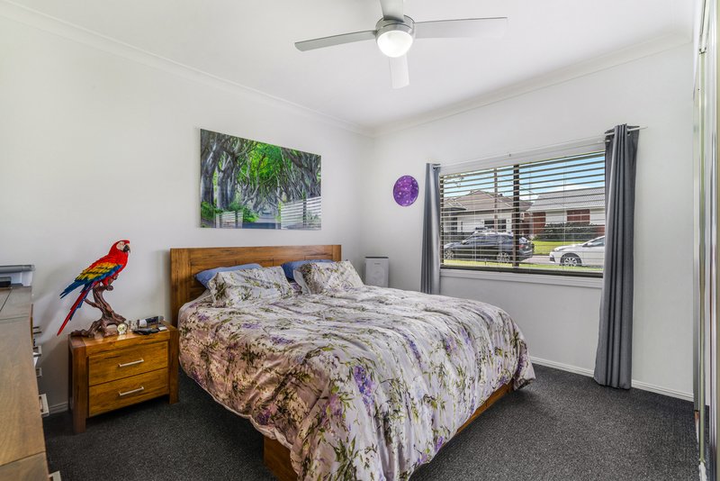 Photo - 12 Gardiner Crescent, Fairfield West NSW 2165 - Image 8