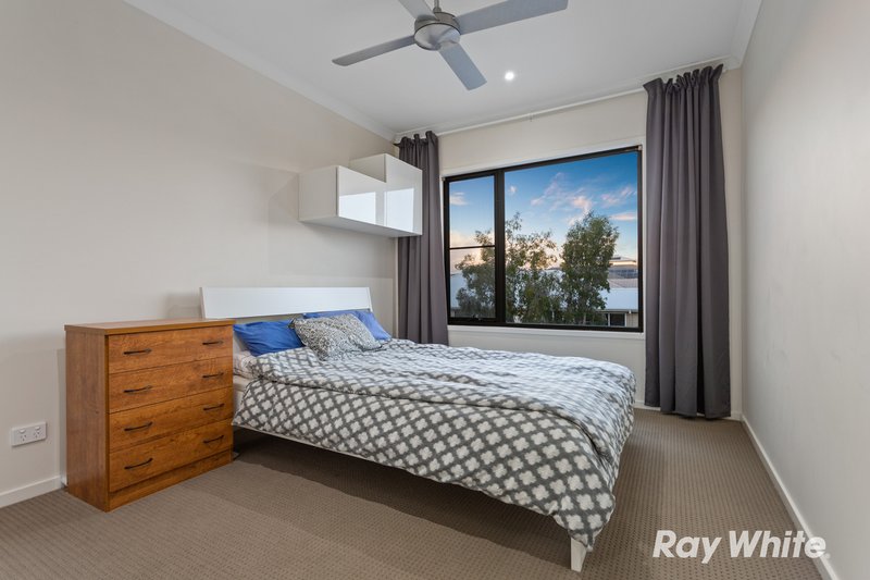 Photo - 12 Garragull Drive, Yarrabilba QLD 4207 - Image 9