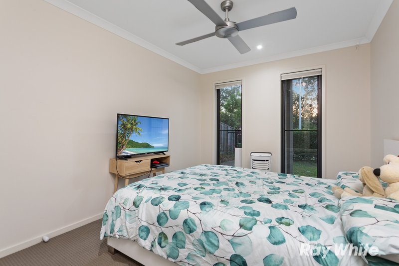 Photo - 12 Garragull Drive, Yarrabilba QLD 4207 - Image 11