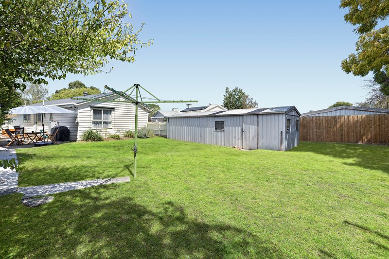 Photo - 12 Gaydon Street, Ferntree Gully VIC 3156 - Image 8