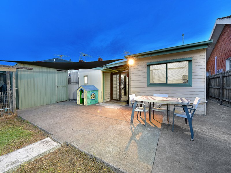 Photo - 12 Geake Street, Coburg VIC 3058 - Image 13