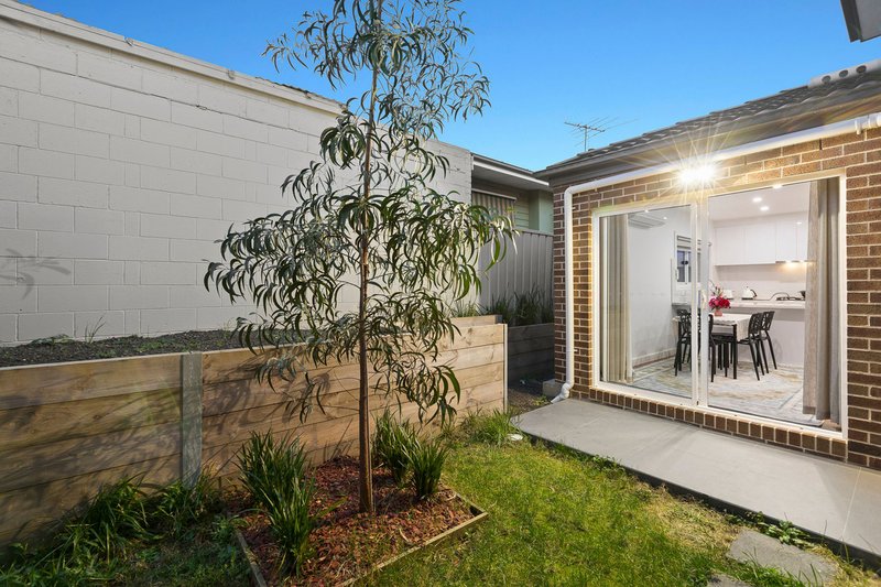 Photo - 1/2 Gell Court, Noble Park VIC 3174 - Image 10