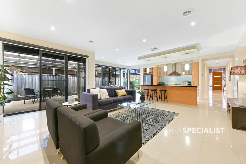 Photo - 12 Geoffrey Court, Keysborough VIC 3173 - Image 8