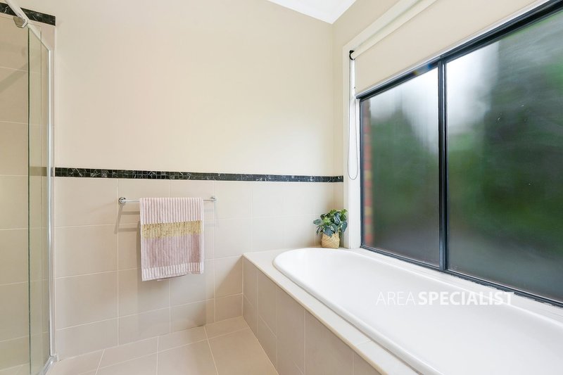 Photo - 12 Geoffrey Court, Keysborough VIC 3173 - Image 15