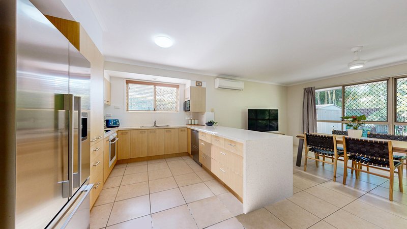 Photo - 12 George Street, Tewantin QLD 4565 - Image 9