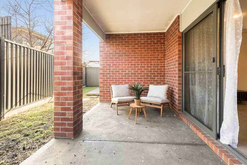Photo - 12 Gift Road, Craigieburn VIC 3064 - Image 12