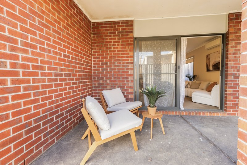 Photo - 12 Gift Road, Craigieburn VIC 3064 - Image 13