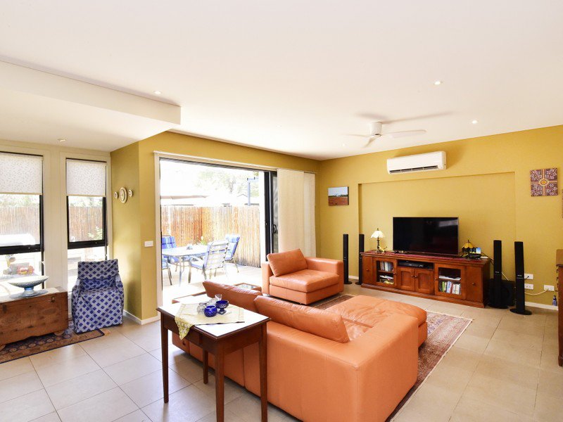 Photo - 1/2 Giles Street, East Side NT 0870 - Image 9