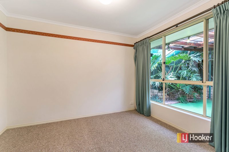 Photo - 12 Gillian Close, Noarlunga Downs SA 5168 - Image 7