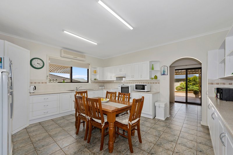 Photo - 12 Gilmore Crescent, Wallaroo SA 5556 - Image 5