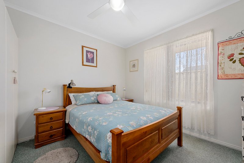 Photo - 12 Gilmore Crescent, Wallaroo SA 5556 - Image 7