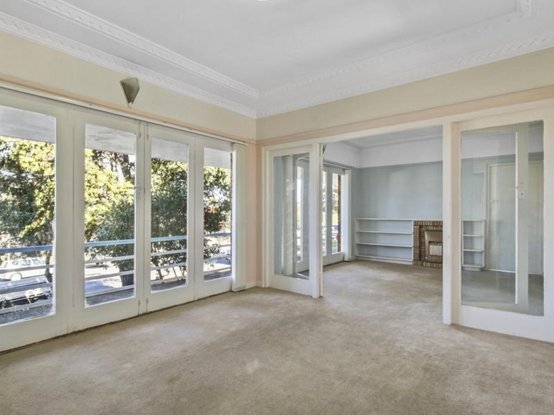 Photo - 12 Gipps Street, Wollongong NSW 2500 - Image 3