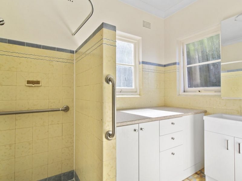 Photo - 12 Gipps Street, Wollongong NSW 2500 - Image 5