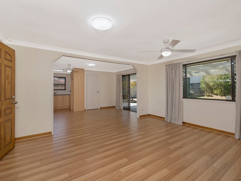 Photo - 12 Gladdyr Street, Capalaba QLD 4157 - Image 3