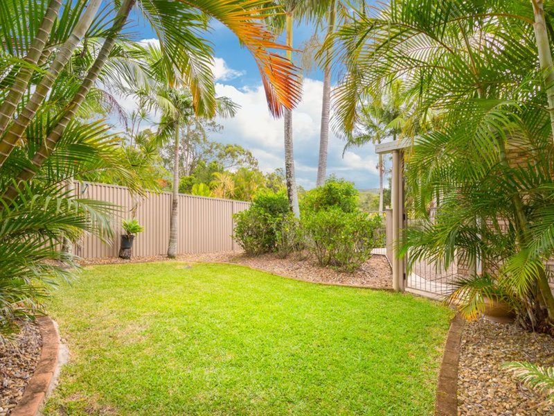 Photo - 12 Glauca St , Burleigh Heads QLD 4220 - Image 4