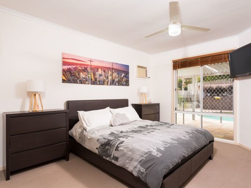 Photo - 12 Glauca St , Burleigh Heads QLD 4220 - Image 8