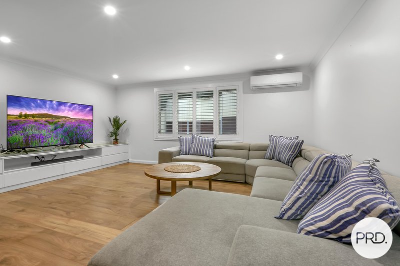 Photo - 12 Glengarry Way, Horsley NSW 2530 - Image 5