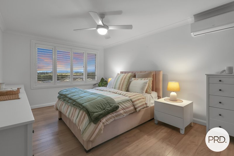 Photo - 12 Glengarry Way, Horsley NSW 2530 - Image 6