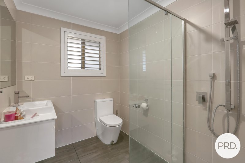 Photo - 12 Glengarry Way, Horsley NSW 2530 - Image 7