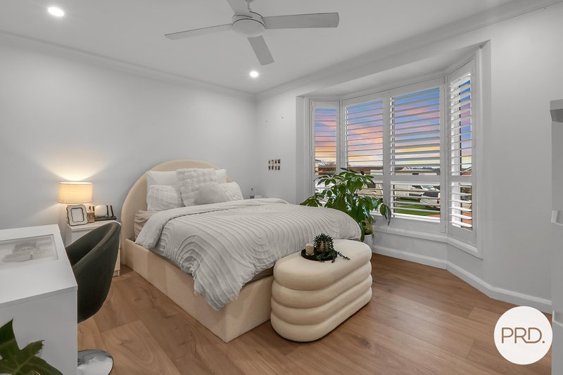 Photo - 12 Glengarry Way, Horsley NSW 2530 - Image 8