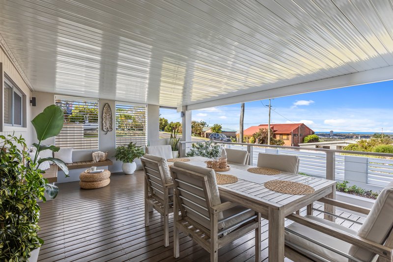 Photo - 12 Glenys Street, Tweed Heads South NSW 2486 - Image 14