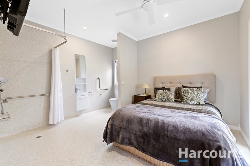 Photo - 12 Gloucester Place, Warragul VIC 3820 - Image 10